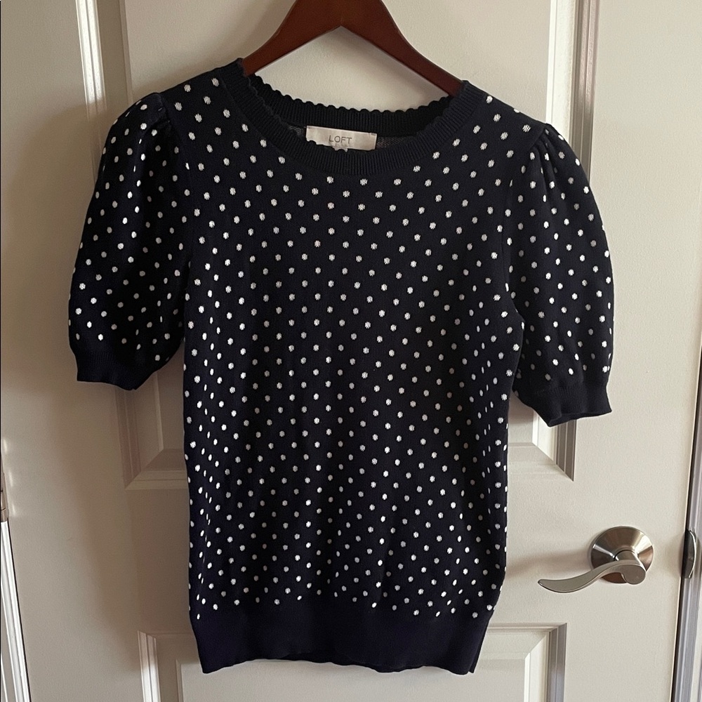 LOFT Navy and White Polka Dot Puff Sleeve Top